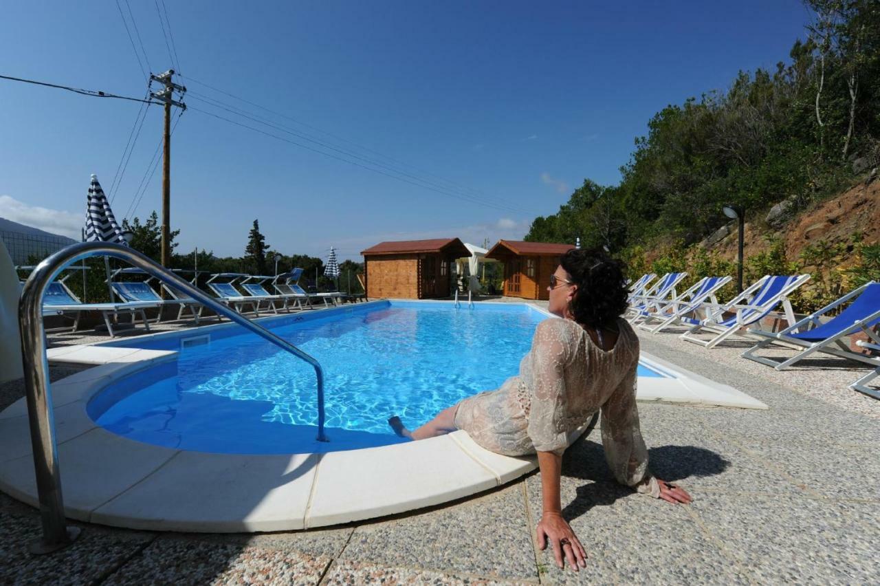 Vacanzamaredue 2 Residence Marina di Campo Dış mekan fotoğraf